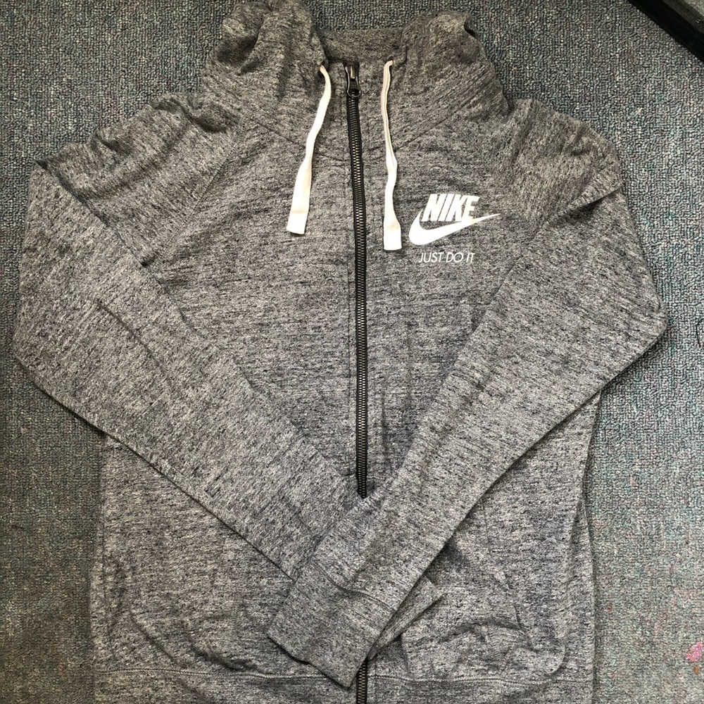 nike women’s full zip hoodie